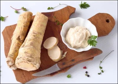 Quel est ce condiment élaboré à partir de la racine d'un légume ancien ?