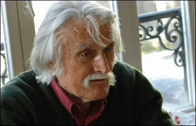 Qui est cet auteur de la citation suivante : ''Il vaut mieux marcher sur une tortue réveillée que sur un patin à roulettes endormi.''