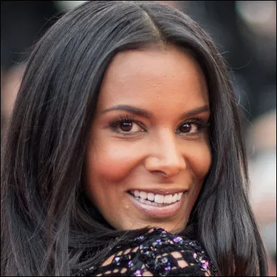 Complétez les paroles de cette chanson de Shy'm nommée "Femme de couleur" : "Le sable chaud qui réchauffe les curs / De simples mots pour parler de bonheur / Ces mémoires qui redonnent ... / L'envie de vous chanter mes souvenirs".