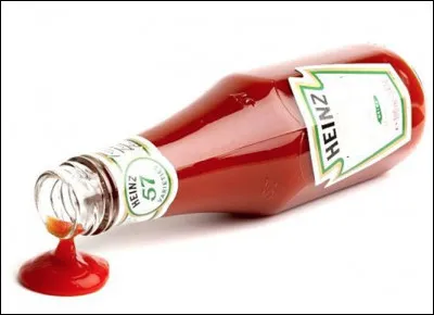 Quel est ce condiment à base de sauce tomate, de vinaigre et de sucre ?