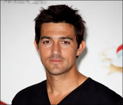 Quel était le prénom de ce J-P qui se fit connaître en participant à la 1re édition de Star Academy en 2001 ?