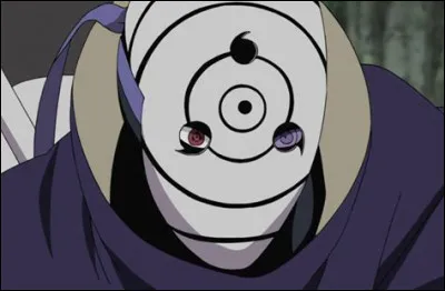 Lorsque Tobi dévoile sa véritable identité, combien a-t-il de Jinchûriki ressuscités à ses côtés  ?