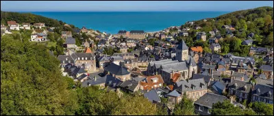 Dans quel département verrez-vous le village côtier de Veules-les-Roses ?