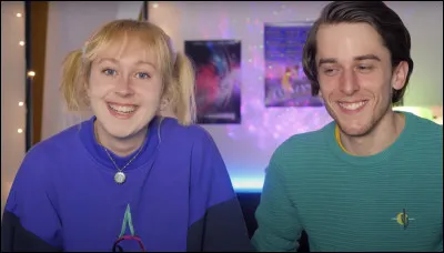 Quel est le nom de cette chaîne Youtube qui réalise des parodies et des sketchs ?