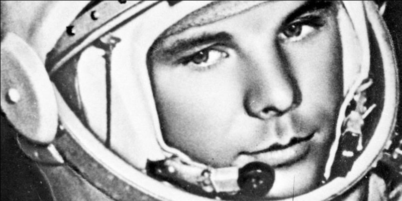 Youri Gagarine, premier être humain à avoir effectué un vol dans l'espace était un...