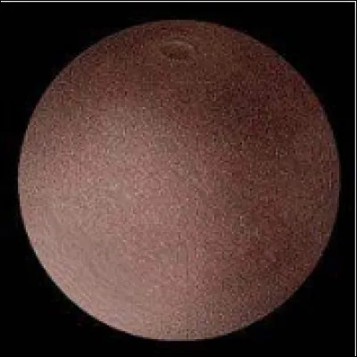 Quelle est cette planète naine découverte en 2005 ?