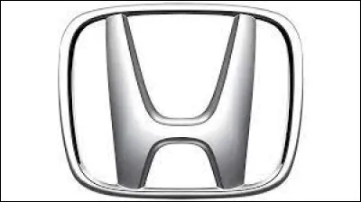 Quelle est cette marque de voiture ?