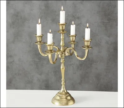 Comment se nomme le chandelier dans la version Disney de « La Belle et la Bête » ?