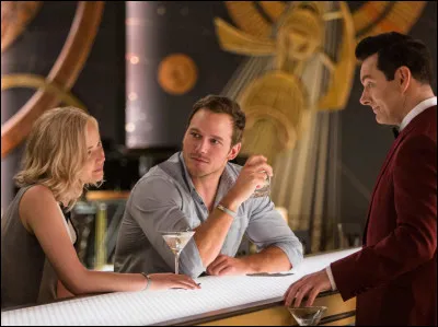 Dans ce film, deux personnes sortent de leur sommeil 90 ans trop tôt et doivent se faire à l'idée qu'ils vont devoir passer leur vie dans ce vaisseau. Quel est ce film ?