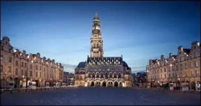 Dans quel département se situe la ville d'Arras ?