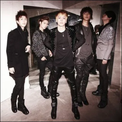 Quel est le logo des SHINee ?