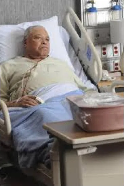 Comment s'appelait le patient que le Dr. Chase a tué ?