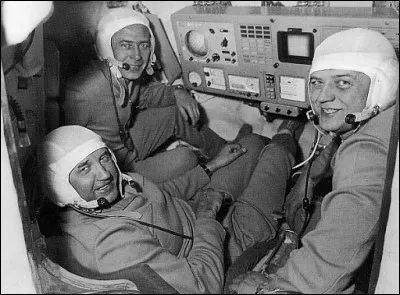 Quelle est la particularité de Saliout 1, lancée le 19 avril 1971 ?