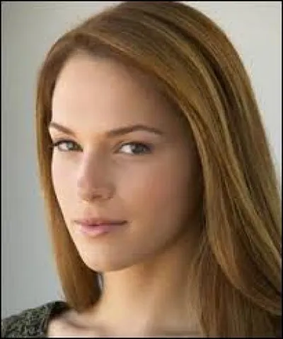 Avec qui Grace Van Pelt était-elle dans la série ?