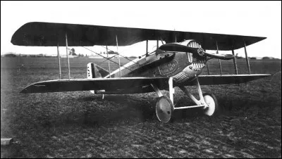 Quel est le pays constructeur du SPAD XIII, avion de chasse considéré comme lun des meilleurs de la première guerre mondiale ?