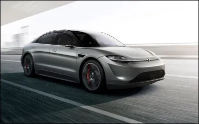 En France, jusquen quelle année les phares jaunes étaient-ils obligatoires sur les véhicules ?