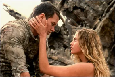 Donnez-moi le titre du remake dun film culte de 1968 où Charlton Heston tient le rôle principal.