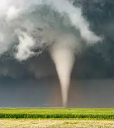 Quel est le but des chasseurs d'orages ?
