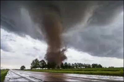 Combien d'éléments doivent être réunis pour qu'une tornade se forme ?