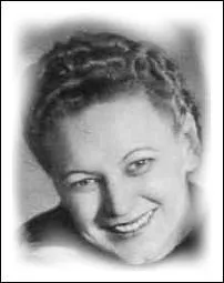 La femme d'Oscar Schindler est dcde en 2001,  93 ans. Elle se prnommait :