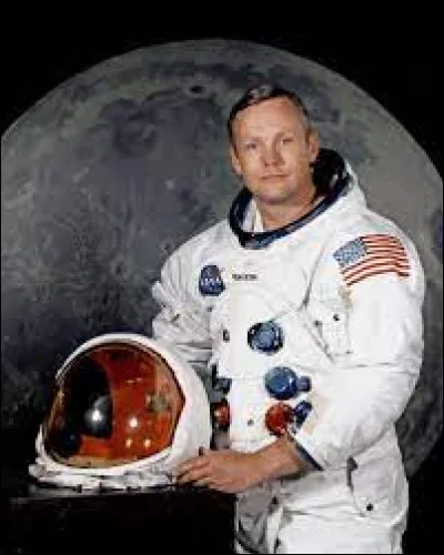 Neil Armstrong était un ...