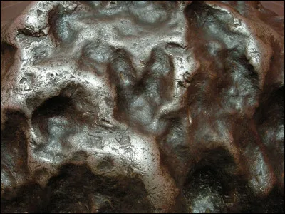 Il y a tout de même fort peu de chance qu'un tel engin puisse vous tomber sur le coin de la muserolle car, statistiquement, 70 % se retrouvent ...