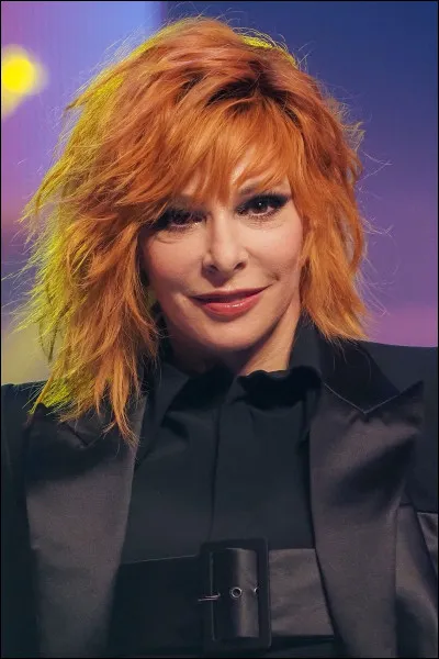 Qui est Mylène Farmer (de son vrai nom Mylène Gautier) ?