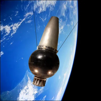 Je suis le premier satellite lancé par l'agence spatiale japonaise, mon nom est une province sud du Japon. Qui suis-je ?