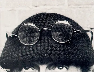 Qui chante "Stella di Mare" ?