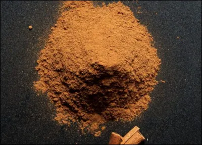 Quelle est cette épice des 1001 nuits qui accompagne gâteaux, tartes, galettes et crêpes ?