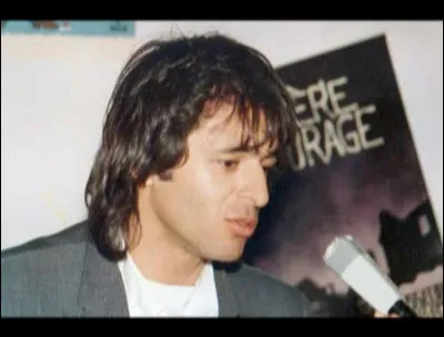 Complétez : 
"Resteront près de moi, sur"