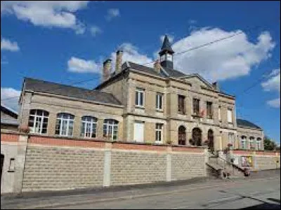 Autre commune du Grand-Est, celle-ci dans l'arrondissement de Vouziers, Voncq se situe dans le département ...