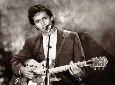 Complétez : 
"Yen a des bien plus"