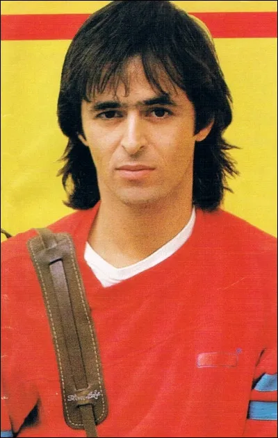 Complétez : 
"Une femme, un boulot,"