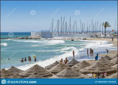 O&ugrave; est elle n&eacute;e ?