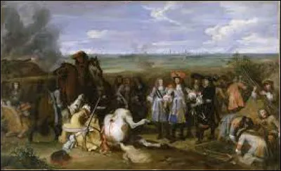 Lorsque Louis II de Condé anéantit les Espagnols à Rocroi en mai 1643, il a :
