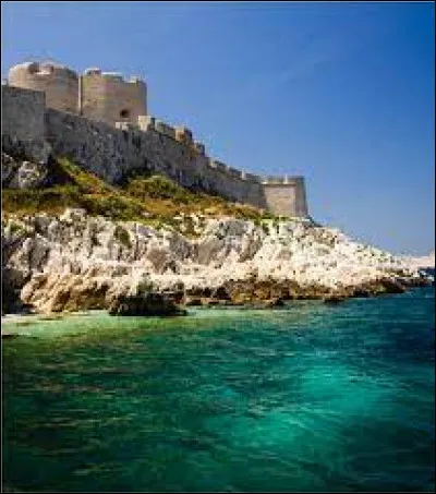 Complétez : 
"On va pouvoir faire les"