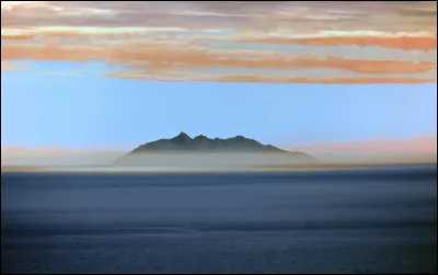 Complétez : 
"Ils sont tous là près de toi avec Monte Cristo."