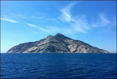 Complétez : 
"Toi et moi et lui et tous les"