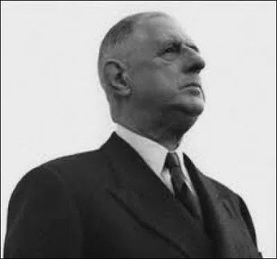 Pourquoi de Gaulle démissionne-t-il en janvier 1946 ?
