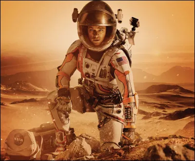 Mark se retrouve seul sur Mars. Il dispose de ressources en nourriture limitées, qui ne peuvent pas lui permettre de survivre jusqu'à l'arrivée de la prochaine mission. Incapable de contacter la NASA, il doit survivre par ses seuls moyens. Qui est le réalisateur de "Seul sur Mars" ?