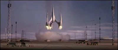 Dans "L'étoile du silence", film germano-polonais, inspiré d'un roman de Stanislas Lem, une expédition se rend sur une planète mais ils n'y trouve aucun signe de vie. En explorant la planète, l'équipage découvre les ruines d'une ville dévastée par une explosion atomique. De quelle planète s'agit-il ?