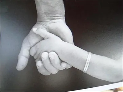 Quel chanteur français a interprété le titre "Prendre un enfant par la main" ?