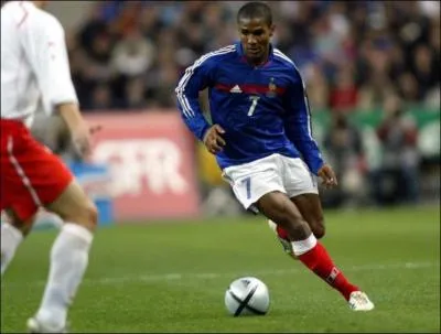 N 7. Milieu de terrain. 6 matchs jous. 0 but :