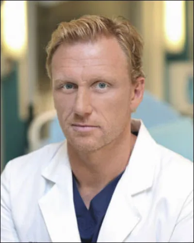 Quelle est la spécialité du docteur Owen Hunt ?