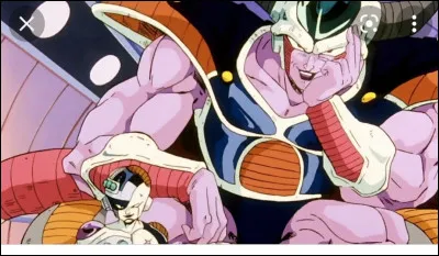 Qui est tué en premier par Trunks du futur lors de la venue de Mecha Freezer et de son père ?