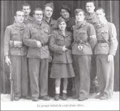 Résistante française née à Saint-Romain-d'Urfé (Loire) en 1912, cheffe d'un groupe clandestin de maquisards, saboteuse de génie : déraillements de trains, lignes téléphoniques, etc.).
Après le débarquement, elle participa à la libération d'une région française. Laquelle ?