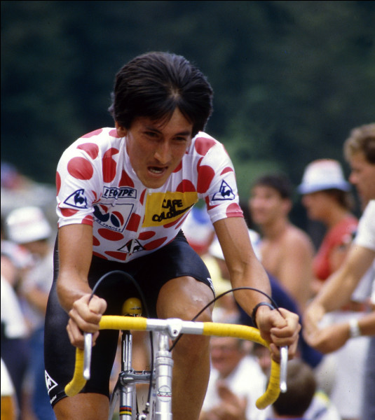 Quel était le prénom du cycliste colombien Herrera ?