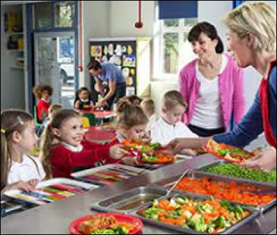 Dans une classe de 25 enfants,18 élèves ne vont pas à la cantine, combien d'élèves vont à la cantine ?