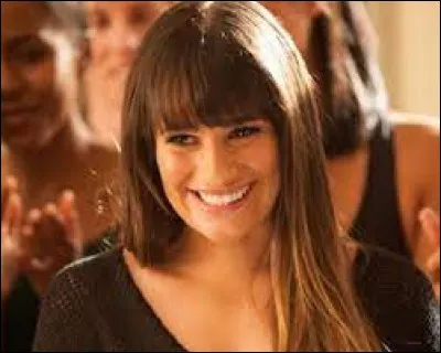 Question bonus : avec qui Rachel perd-elle sa virginité ?